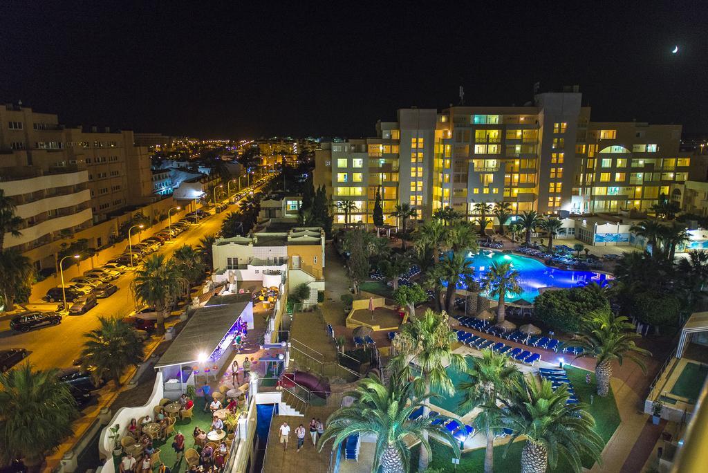 Apartamentos Fenix Beach روكيتاس ذي مار المظهر الخارجي الصورة