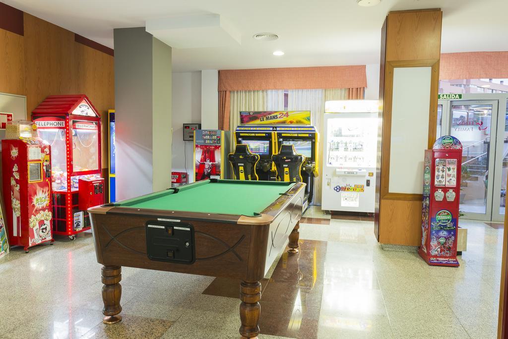 Apartamentos Fenix Beach روكيتاس ذي مار المظهر الخارجي الصورة