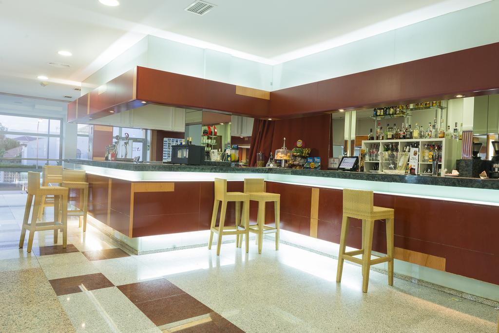Apartamentos Fenix Beach روكيتاس ذي مار المظهر الخارجي الصورة