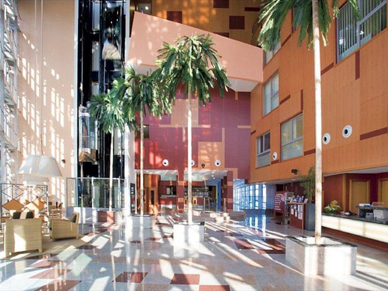 Apartamentos Fenix Beach روكيتاس ذي مار المظهر الخارجي الصورة