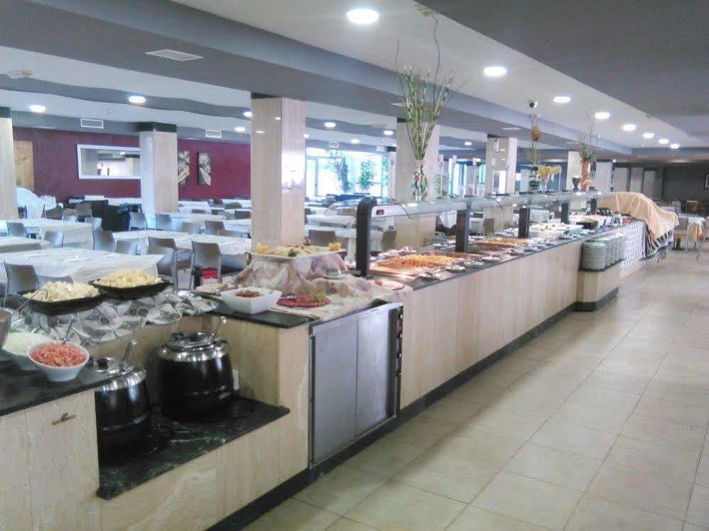 Apartamentos Fenix Beach روكيتاس ذي مار المظهر الخارجي الصورة
